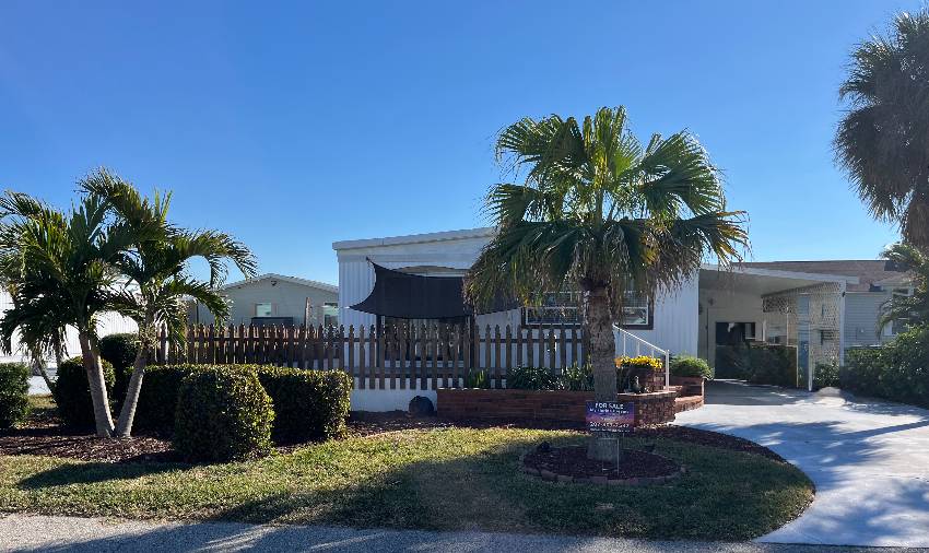 Venice, FL Mobile Home for Sale located at 952 Jacinto Bay Indies